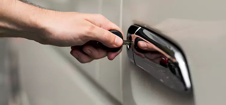 Why Choose Our Auto Locksmith Team in Saugus, MA?